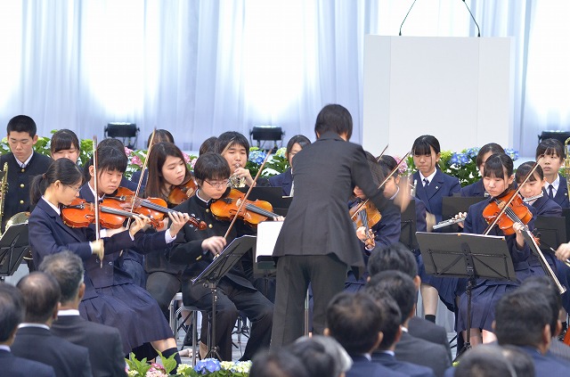 鳥取県立鳥取西高等学校吹奏楽部・弦楽部・合唱部