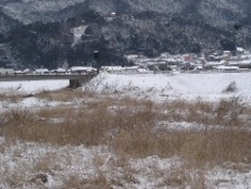 小鴨川雪景